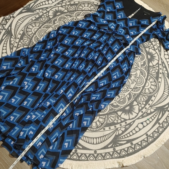 CLUB Monaco Gostanzah Maxi Dress Size 4 - Picture 11 of 15